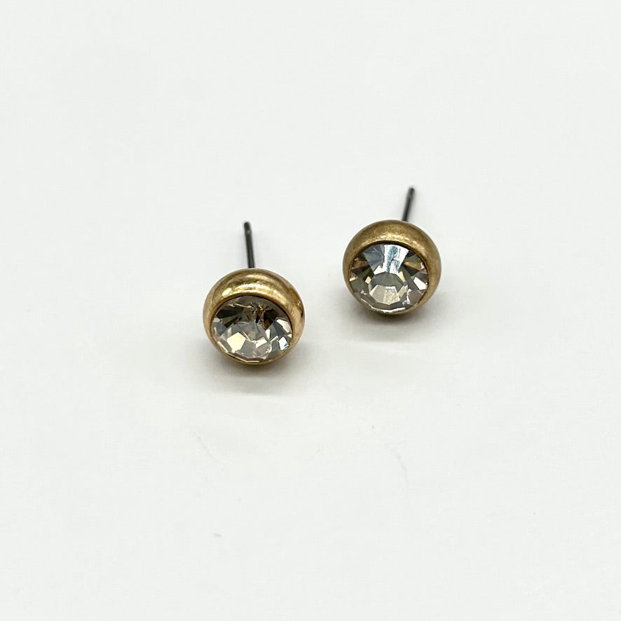 Rub-Over Style Studs