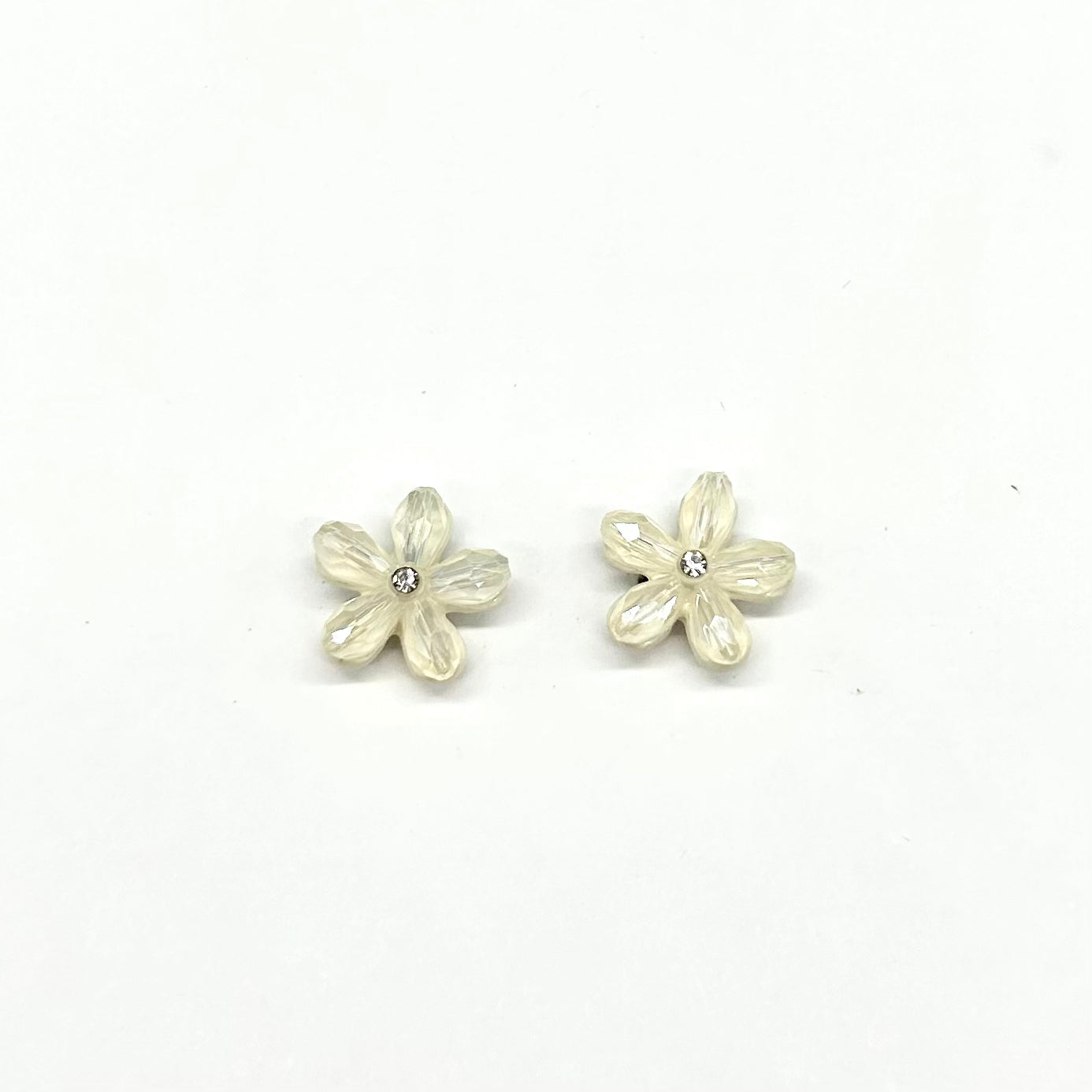 Glass Stone Flower Stud Earrings