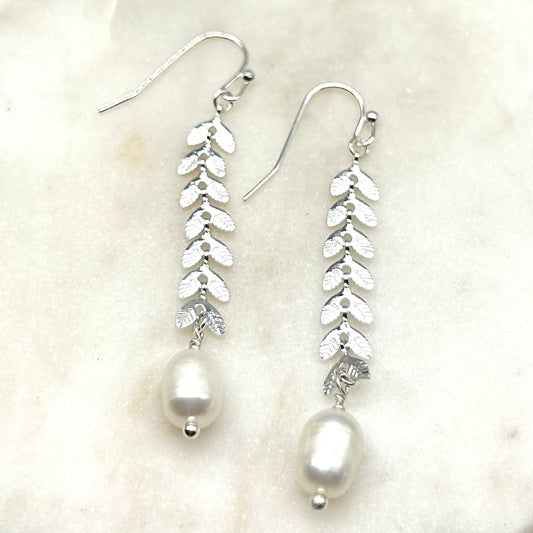 Leaf Chain Natural Pearl Drop Earrings