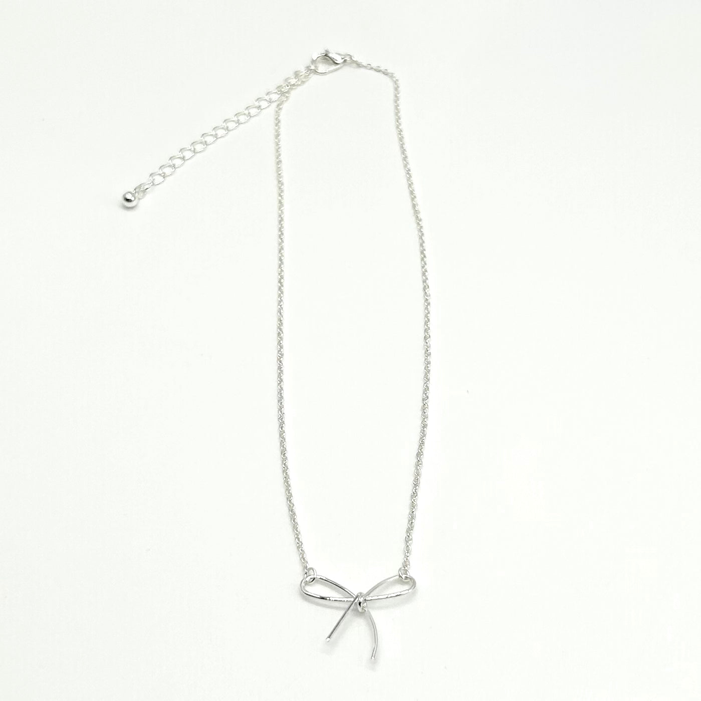 Small Ribbon Pendant Necklace