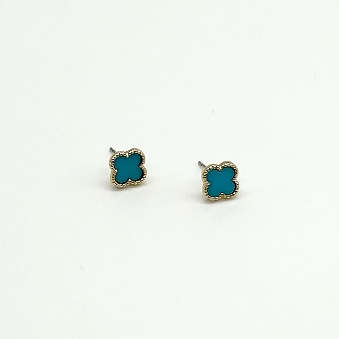 Stone Clover Shape Stud