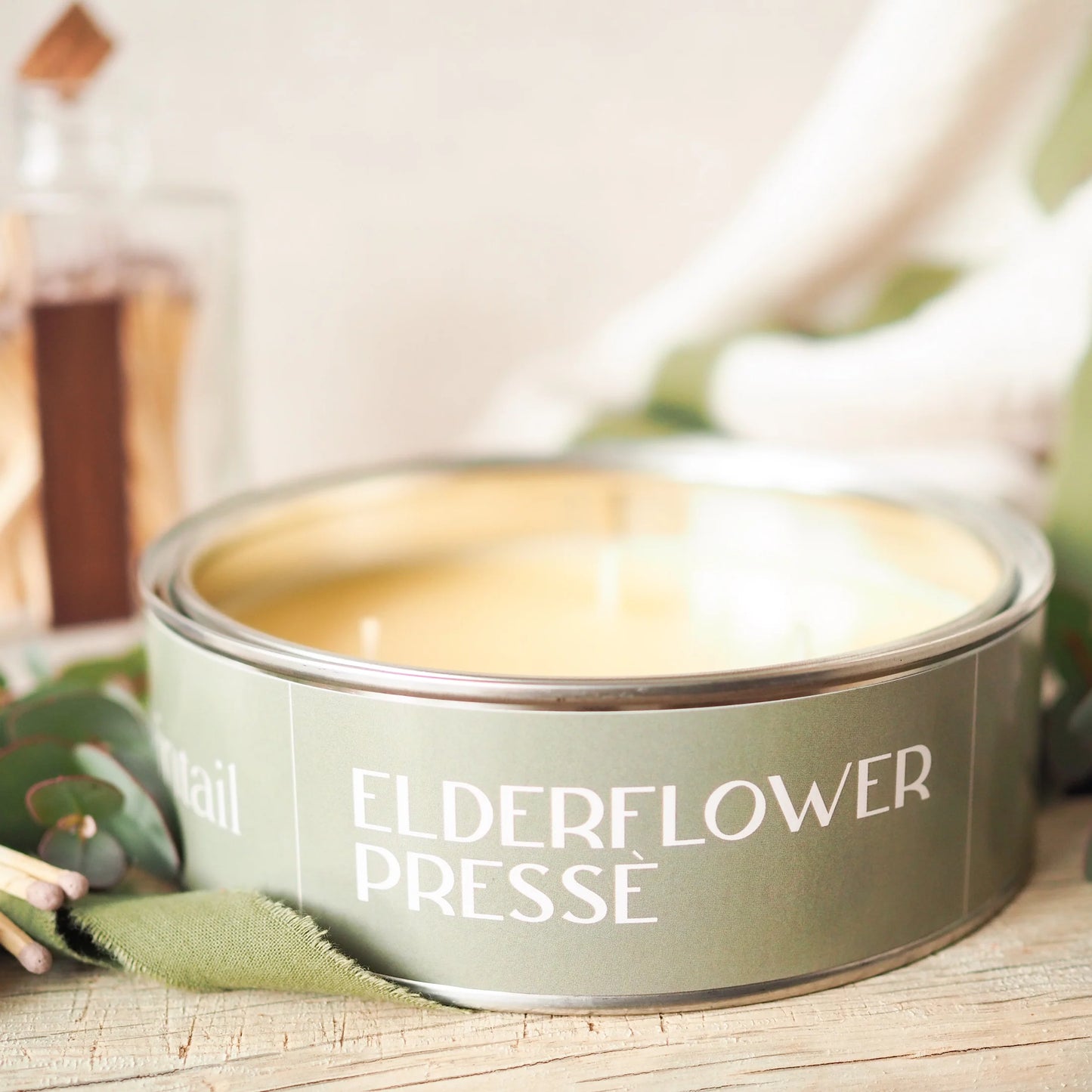 Elderflower Presse Candle Tin