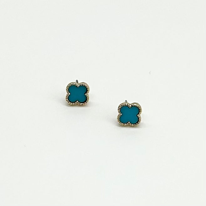 Stone Clover Shape Stud