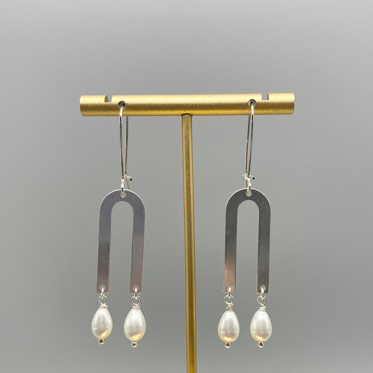 Pearl Hanging Drop Earrings